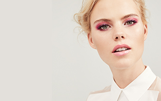 Shop the new limited-edition Light, Reinvented spring/summer trend collection from Mary Kay.