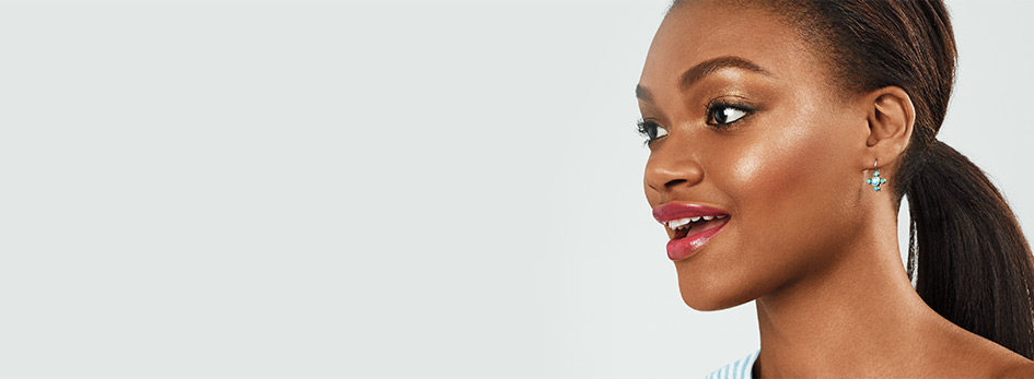 Get the step-by-step application tips for the Color Play look created by Mary Kay Global Makeup Artist Keiko Takagi.