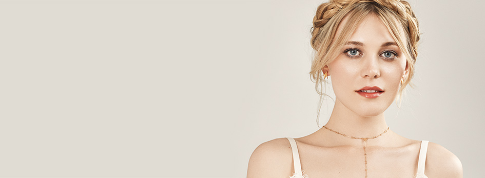 Get the step-by-step application tips for the Boho Bride look created by Mary Kay Global Makeup Artist Keiko Takagi.