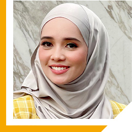 Image of Adriana smiling